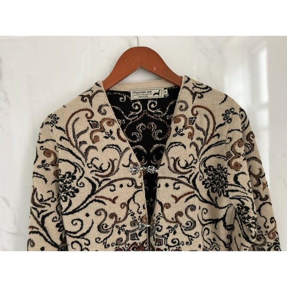 PERUVIAN 100% ALPACE Knitted Cardigan Embroidered Metal Clasp Beige Scroll Desig - Picture 2 of 8